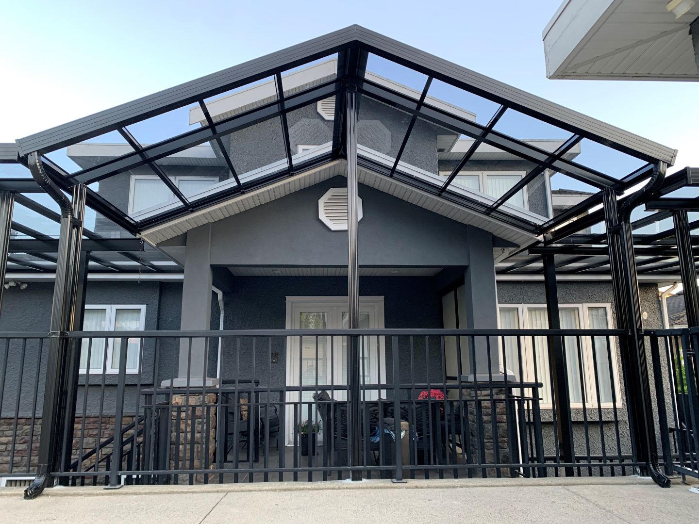 Gable roof with Clear glass
