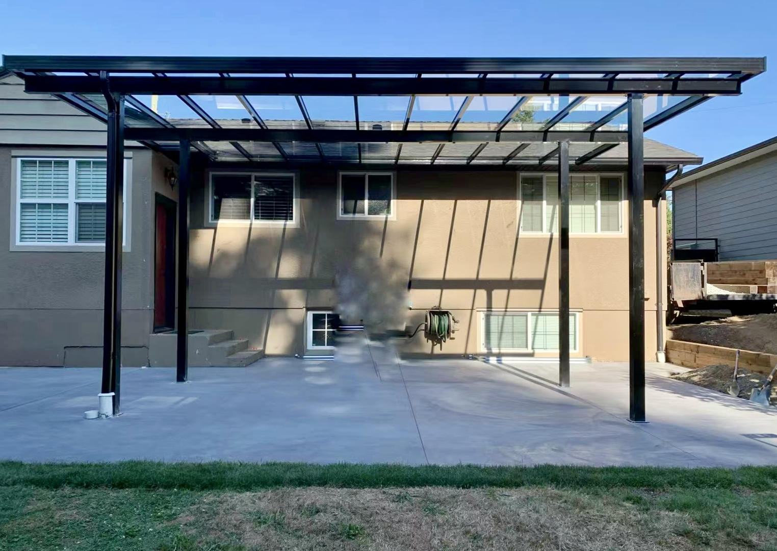 Clear glass cover on big patio 