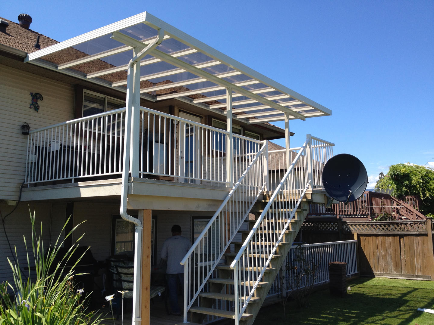 Tinted glass cover with white frame